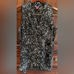 Vince Camuto Sleeveless Shell Small